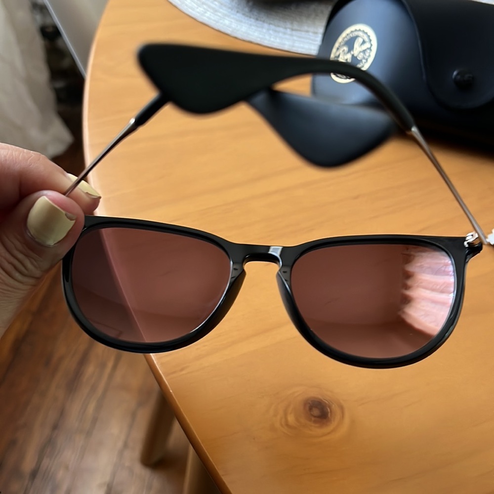 Rayban sunglasses - Picture 4 of 7